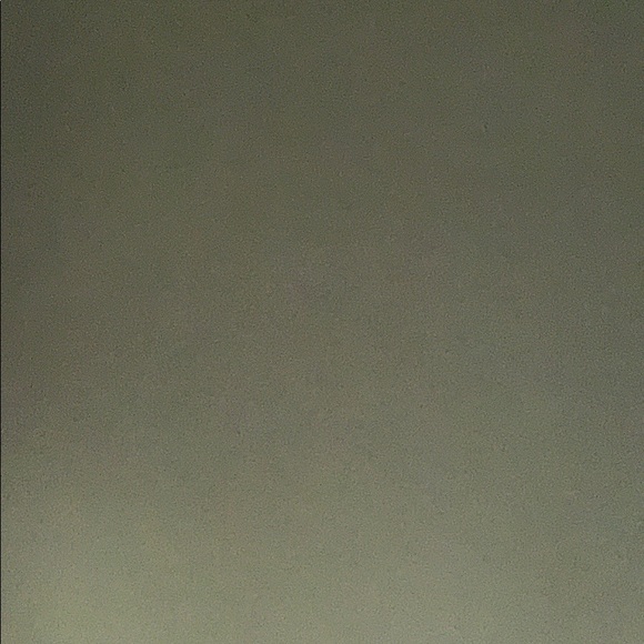 Meet your Posher, Camila - Picture 1 of 1